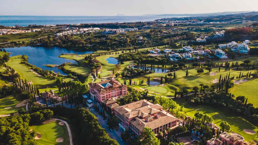 Unveiling the Costa del Sol’s Premier Golf Resorts