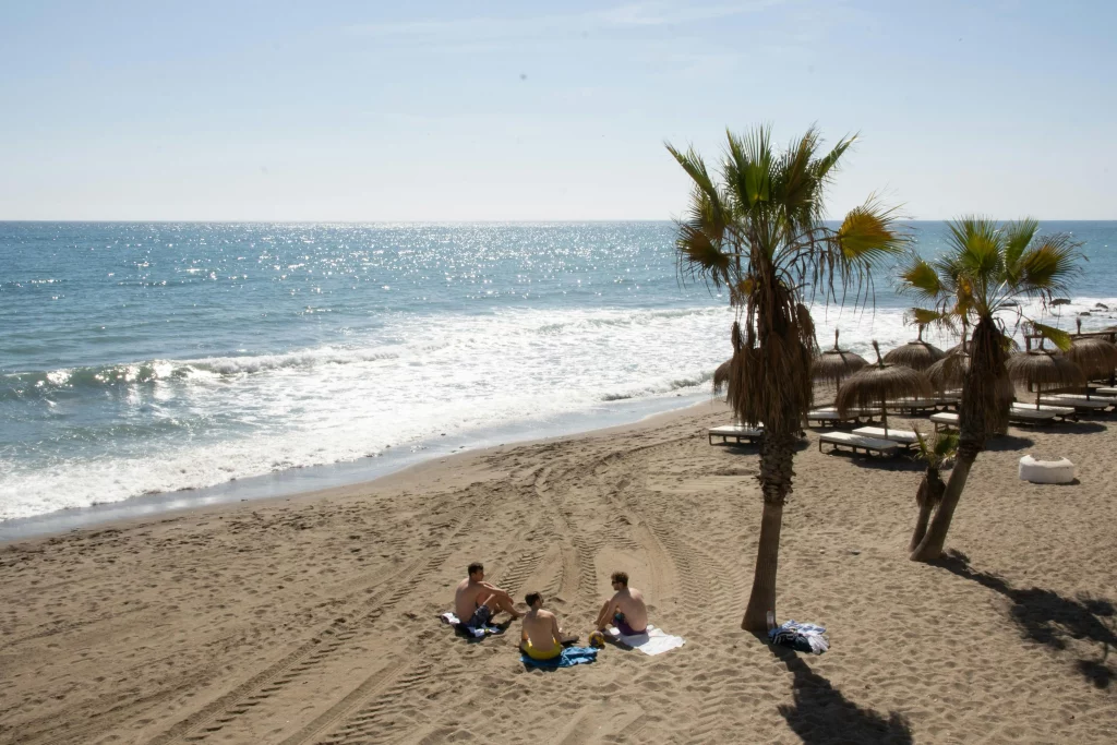 Marbella’s Prime Beach Properties: A Guide to Coastal Real Estate Gems