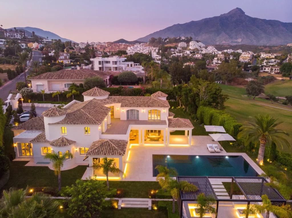 Relocating to Marbella? 10 Essential Tips from Those Who Have Already Done It